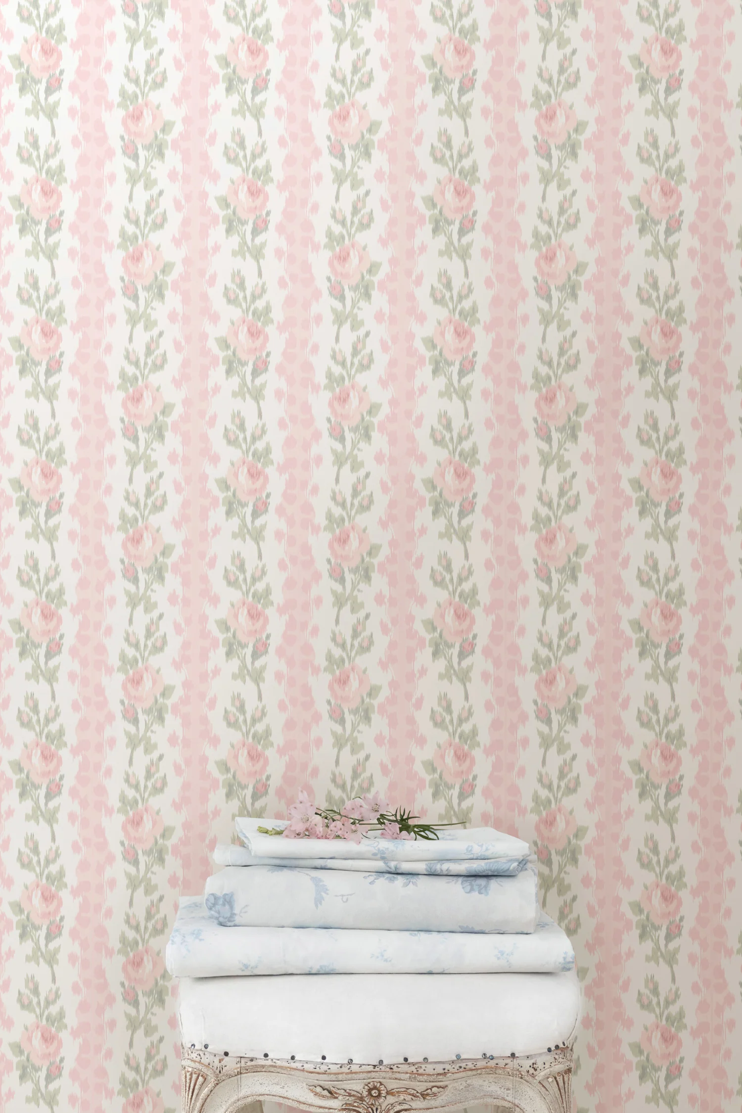 Blooming Heirloom Standard Wallpaper