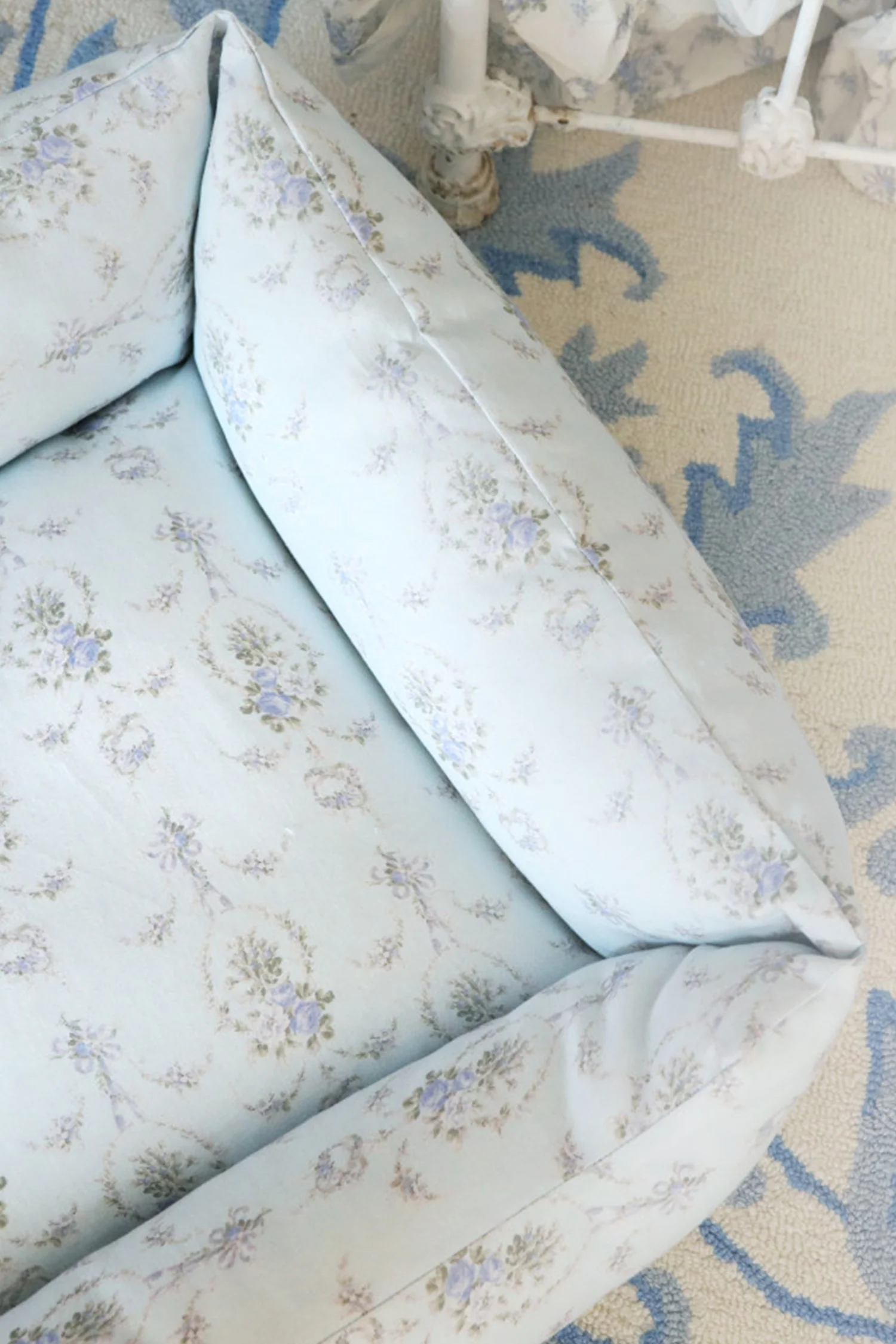 Printed Dog Bed - Image 16