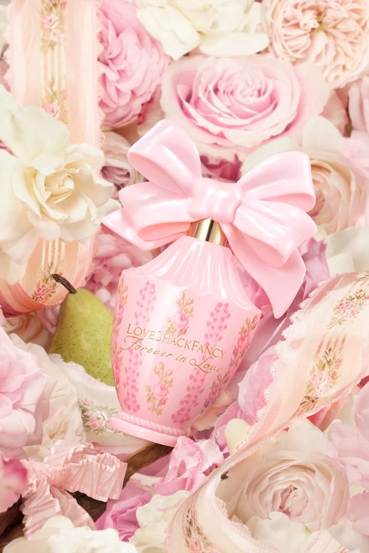 Forever in Love Eau de Parfum with Green Pear & Gardenia - Image 3