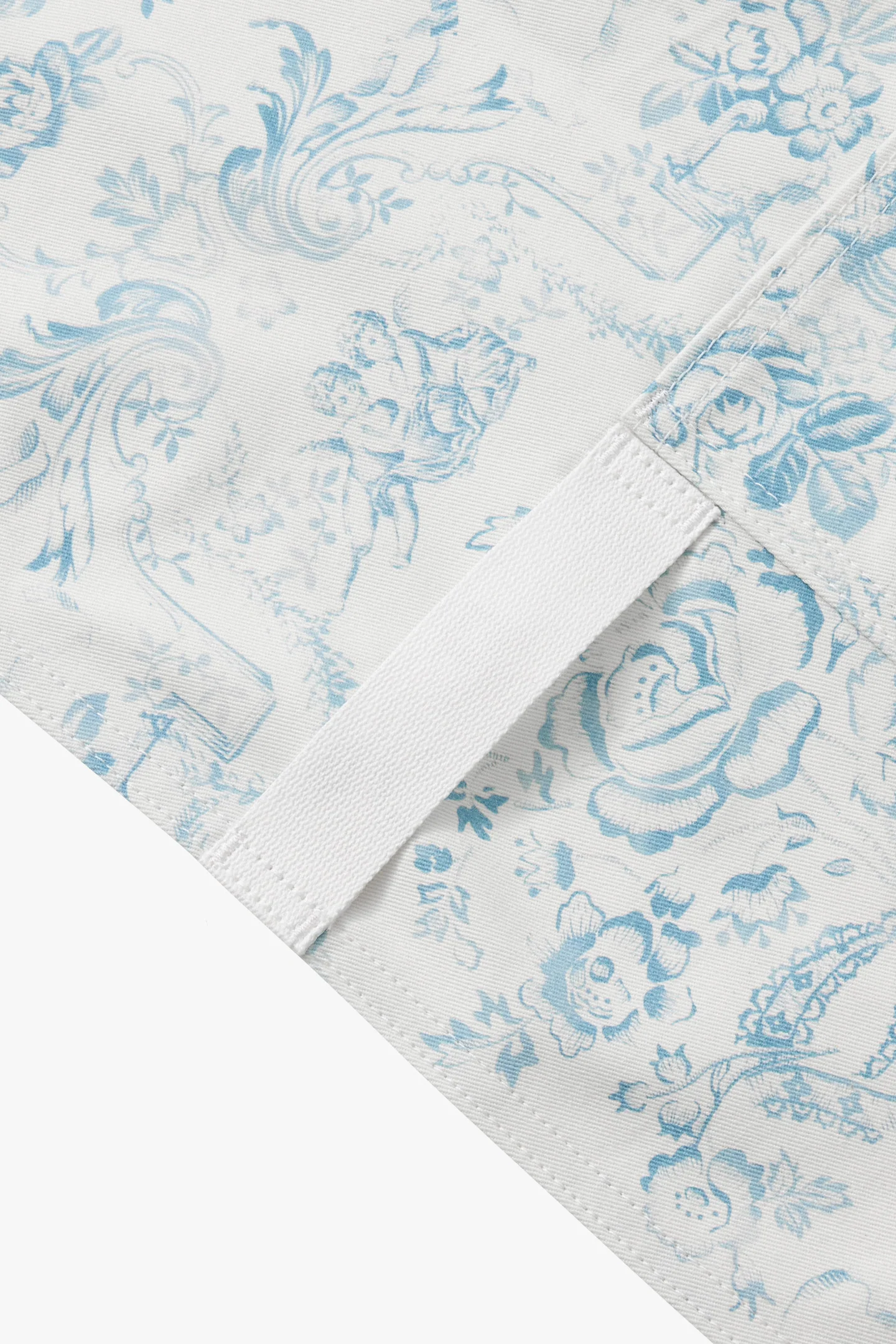 LoveShackFancy X Hedley & Bennett Vintage Sea Apron - Image 6
