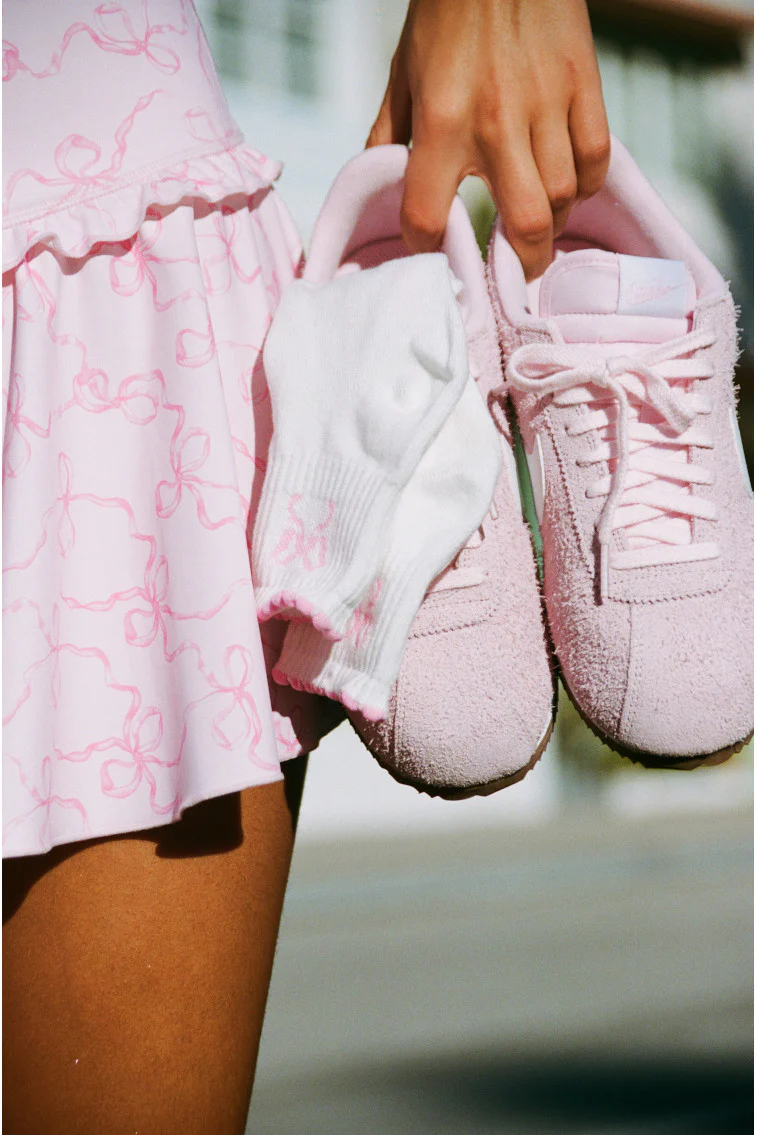 Doyenne Cotton Bow Ankle Socks - Image 3