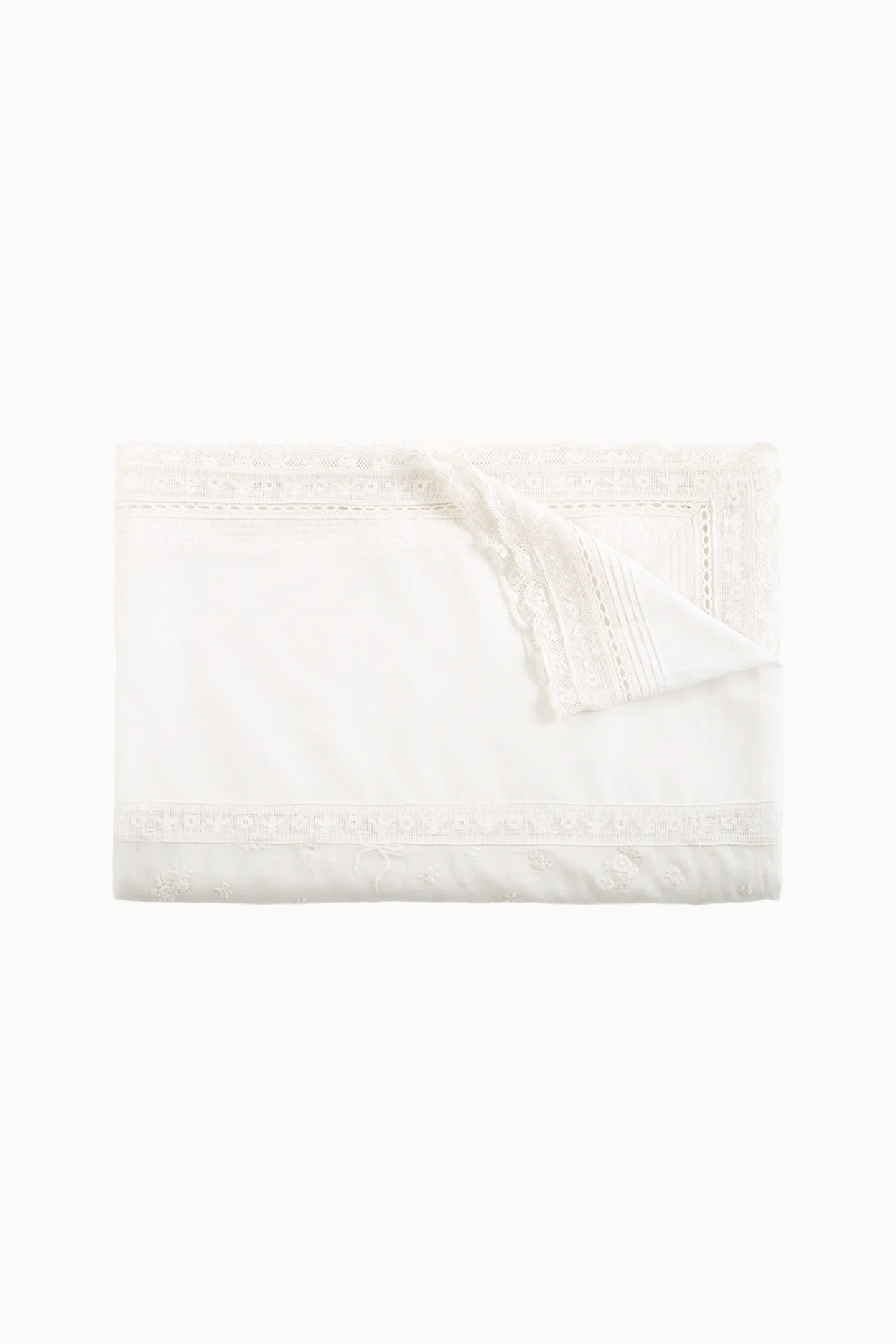 Victorian Table Linen - Image 2