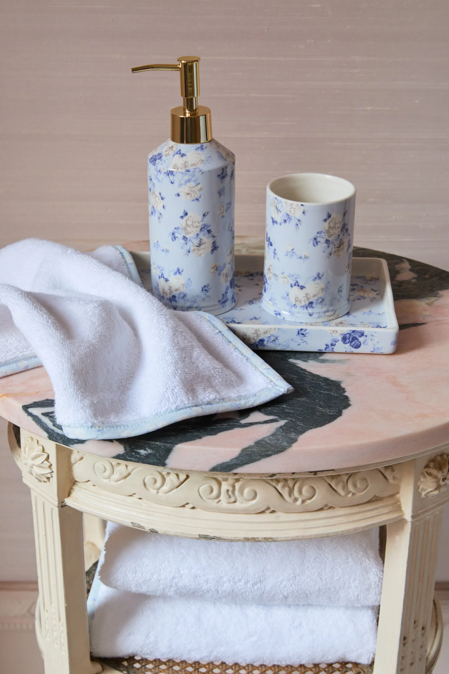 Evaline Porcelain Fragrance Tray - Image 2